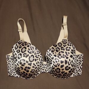 Soma Vanishing Back  Leopard Print , Side Smoothing Bra Size 36D
